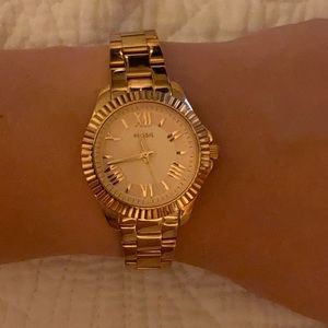 Fossil rose gold watch